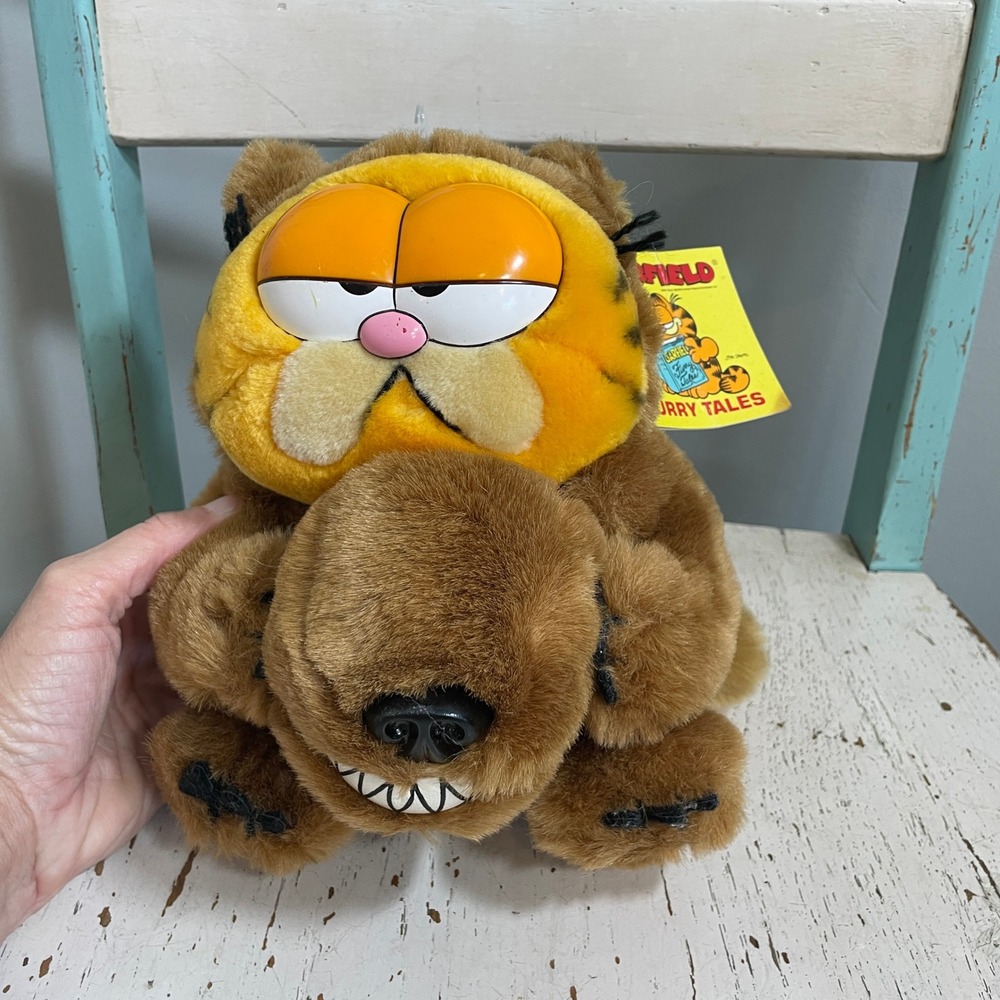 Vintage 1981 Dakin Garfield Furry Tales Big Bad Wolf Costume Plush 10" NWT